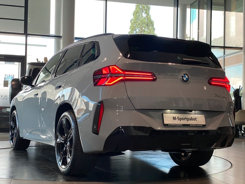 BMW X3 20d M-SportPro Sthz Sbel Pano H&K ACC AHK 21"