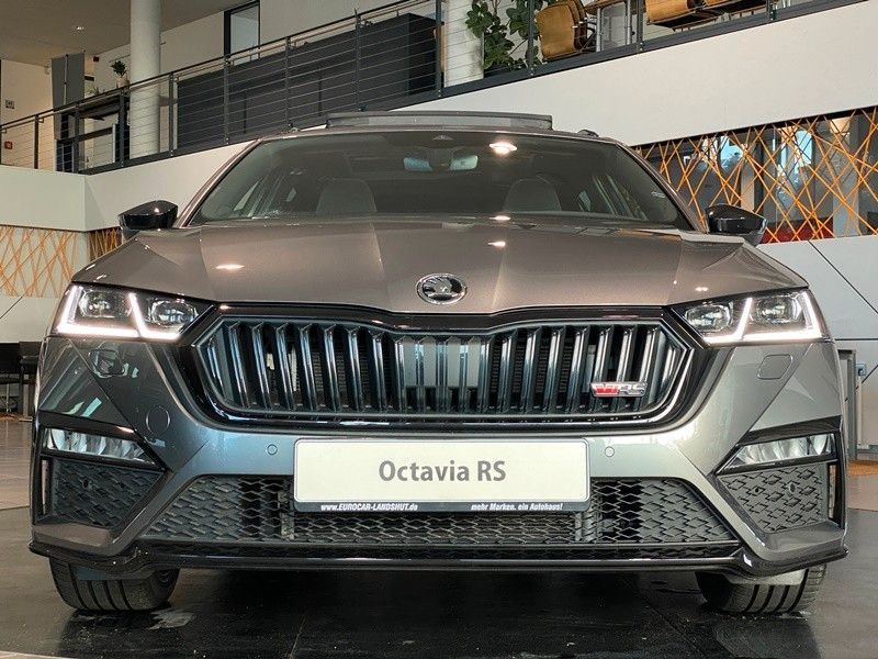 Skoda Octavia 2.0 TDI 4x4 RS ViCo Matrix Pano ACC AHK