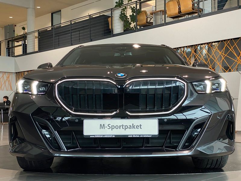 BMW 540d M-SportPro Sbel Sthz Carbon HUD AHK ACC B&W