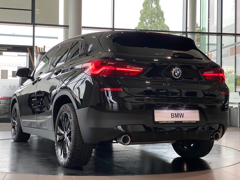 BMW X2 18d Advantage Plus Navi M-Lenkrad Shz PDC DDC