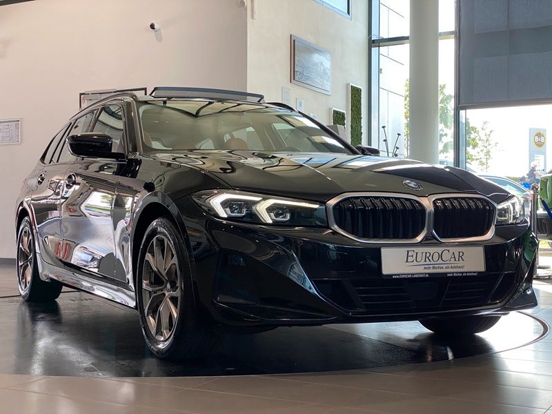 BMW 318d Touring Curved DrivingA Kamera Pano HUD ACC