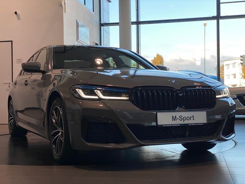 BMW 530e M-Sport Shadow Laser Memory Kam HUD H&K ACC