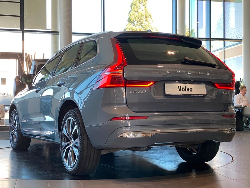 Volvo XC 60 AWD Inscription Sthz Memory H&K AHK 360°