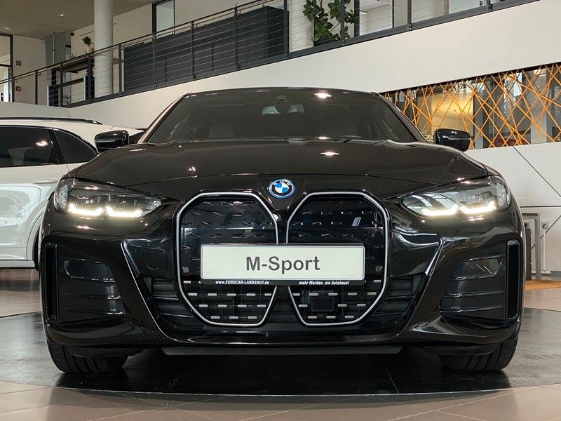 BMW i4 35e M-Sport Pro Curved Carbon AmbienteB ACC