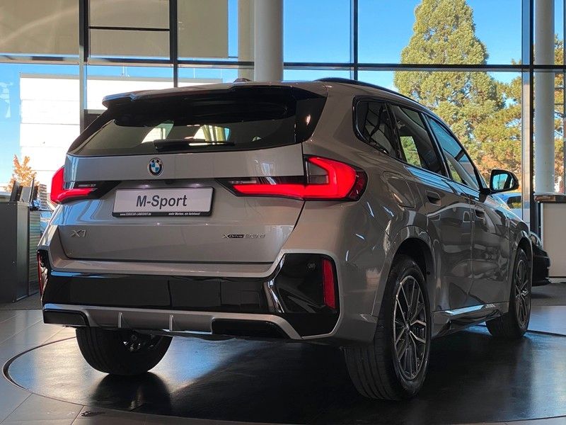 BMW X1 23d xDrive M-Sport Shadow Curved HUD LED ACC