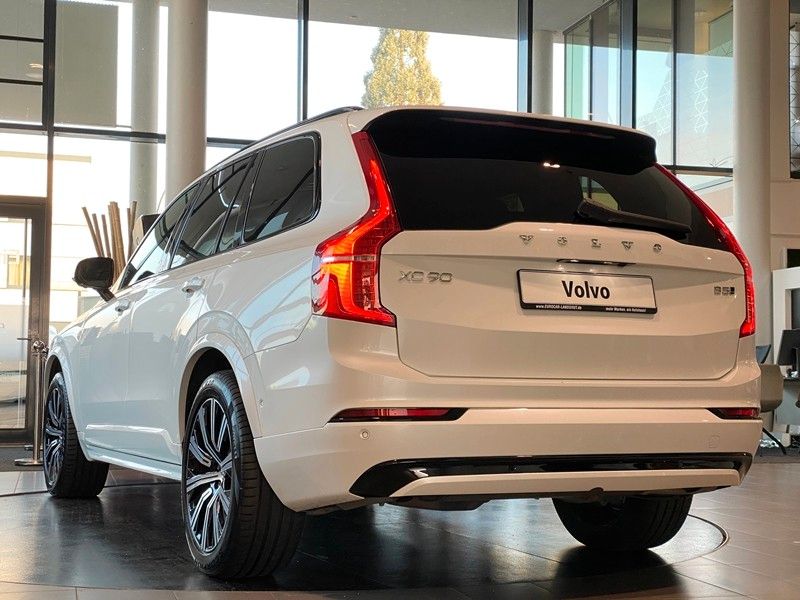 Volvo XC 90 AWD Plus Dark Sthz Memory ACC AHK 360° 7S