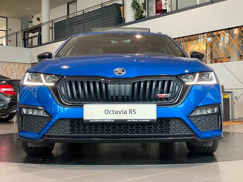 Skoda Octavia 2.0 TDI 4x4 RS PLUS Sthz Matrix ACC AHK