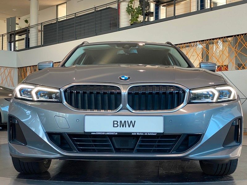 BMW 320d Curved Innov.-Paket AmbienteB HUD Sthz ACC