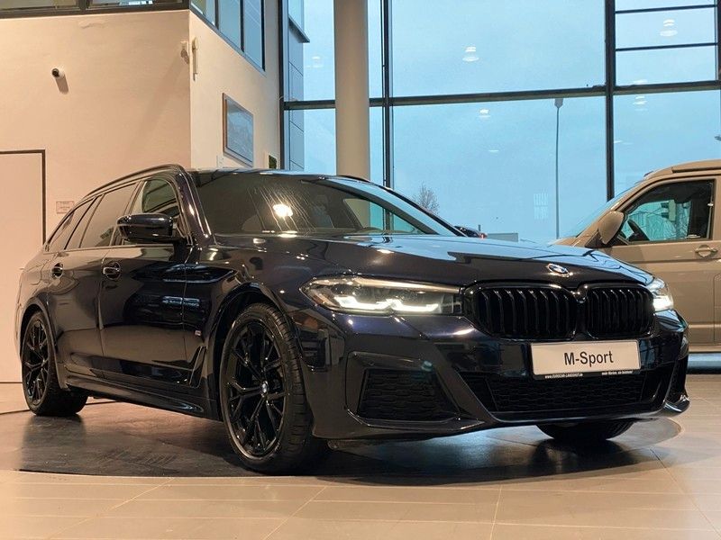 BMW 520d M-Sport Shadow CockpitProf Kam RSE FondEnt.