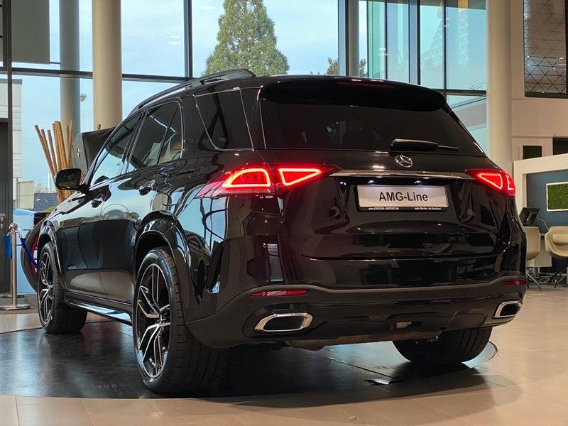 Mercedes-Benz GLE 350e AMG designo Airm. Sbel Burm HUD AHK DTR