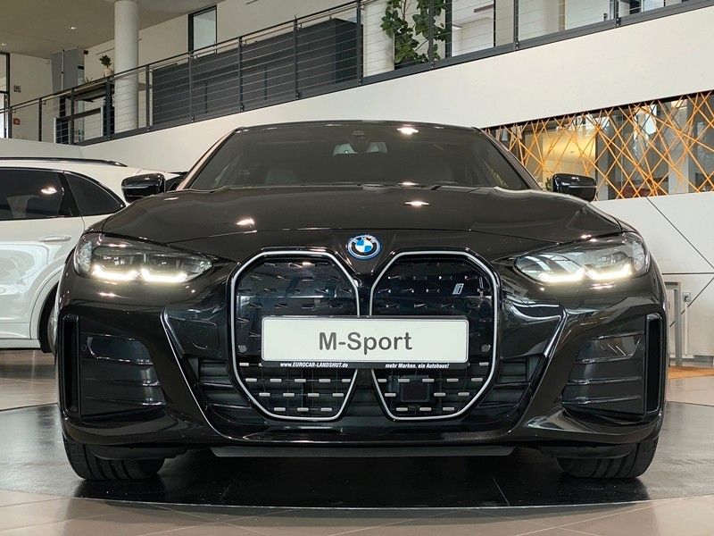 BMW i4 35e M-Sport Pro Curved Carbon AmbienteB ACC