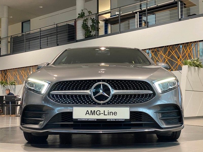 Mercedes-Benz A 250 AMG-Line DCT Navi Kamera Shzg DAB LED DTR+