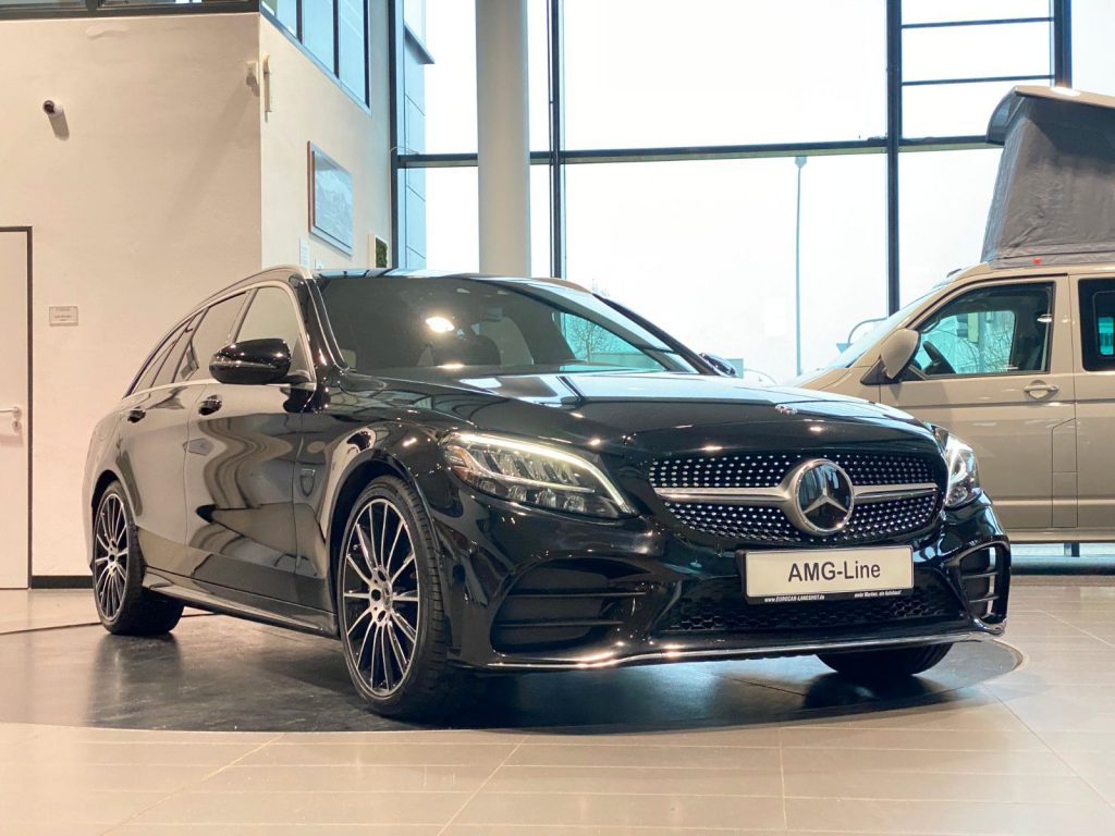 Mercedes-Benz C 300e AMG-Line COMAND Airmatic Kam LED AHK DTR+