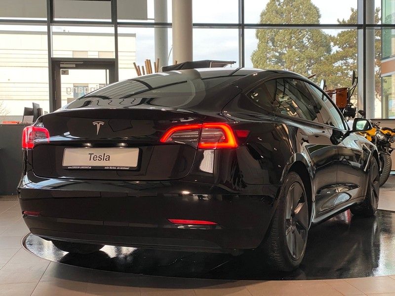 Tesla Model 3 Standard Range Plus Pano Navi Kamera