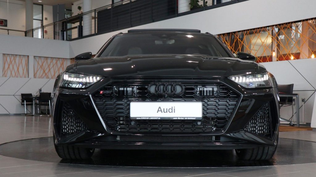 Audi RS6 4.0 TFSI Essentials Carbon Laser Sbel RS-Abg