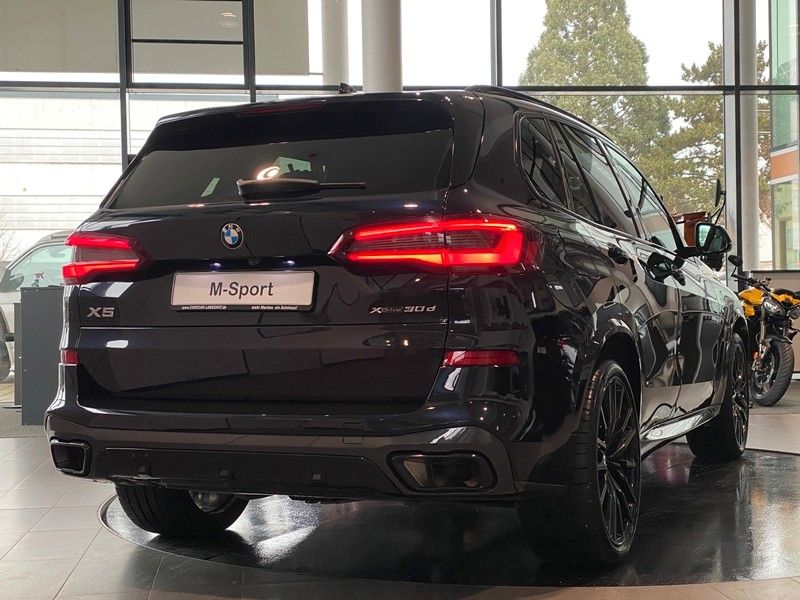 BMW X5 30d M-Sport Shadow SurrView DrivingA. LED 22"