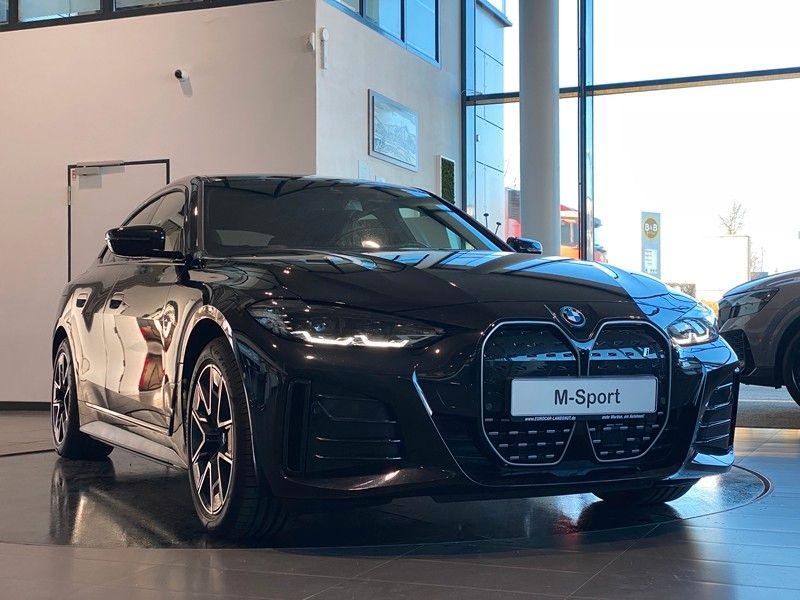 BMW i4 35e M-Sport Pro Curved Carbon AmbienteB ACC
