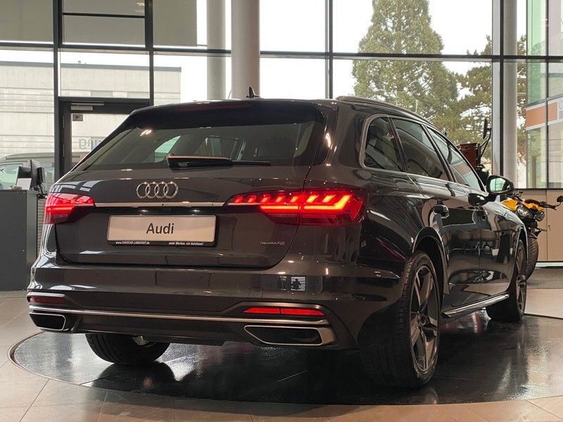 Audi A4 45 TFSI quatt advanced ViCo LED TopV HUD ACC