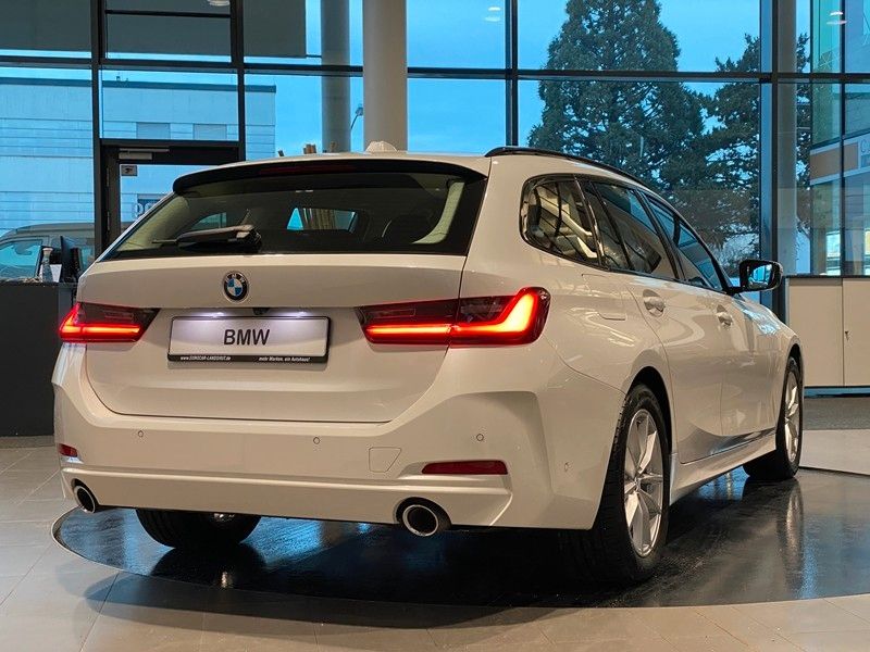 BMW 318d Touring Curved DrivingAss. Shzg Kamera ACC