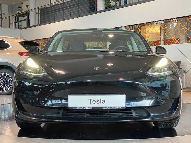 Tesla Model 3 Standard Range Plus Pano Navi Kamera