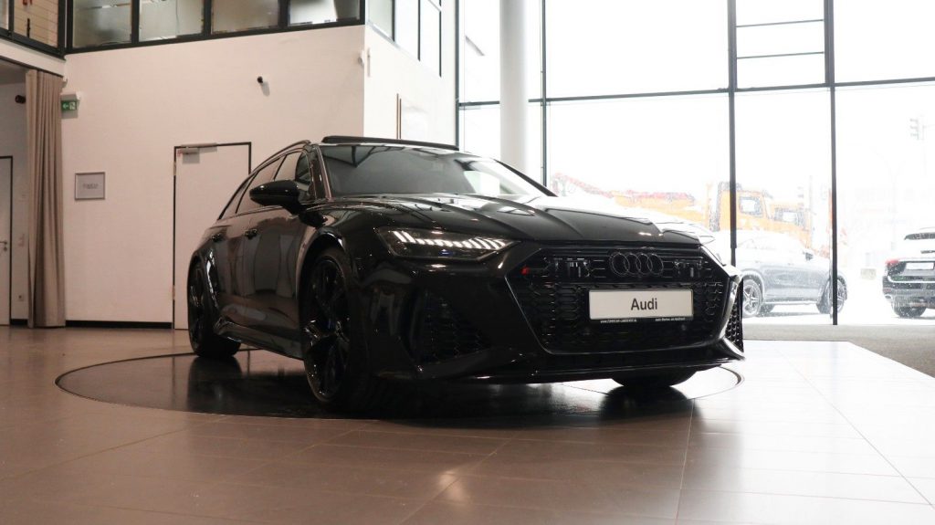 Audi RS6 4.0 TFSI Essentials Carbon Laser Sbel RS-Abg