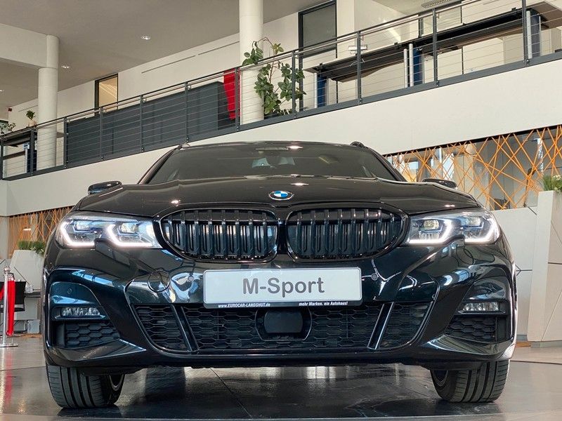 BMW 330e xDr M-Sport M-Sitz Laser Memory H&K AHK ACC