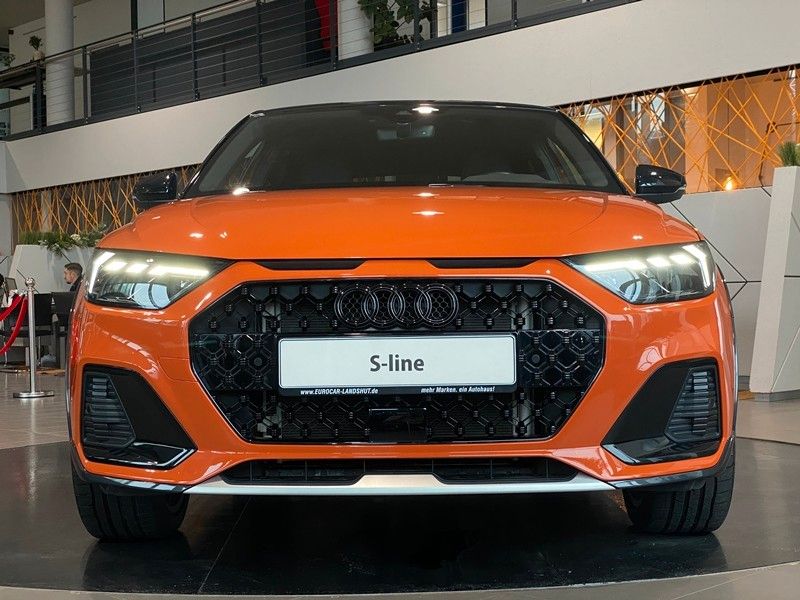 Audi A1 citycarver 35 TFSI edition one S-line LED ACC