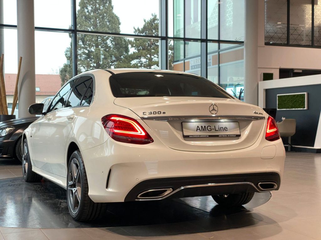 Mercedes-Benz C 300e Lim. 4M AMG WideS Burm. AmbienteB eGSD