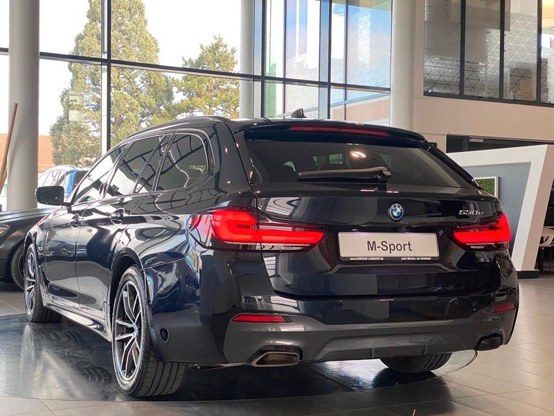BMW 530e Touring M-Sport Pro Laser HUD SurrView ACC