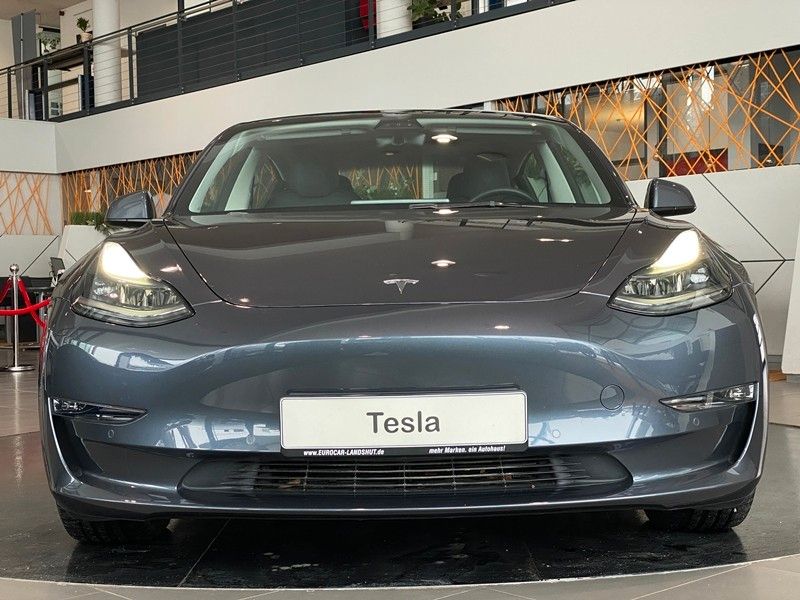 Tesla Model 3 AWD Long Range Dual Motor Navi AHK