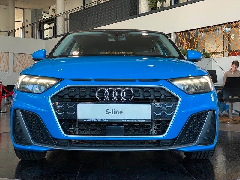 Audi A1 Sportback 30 TFSI S-line ViCo LED ACC 18"