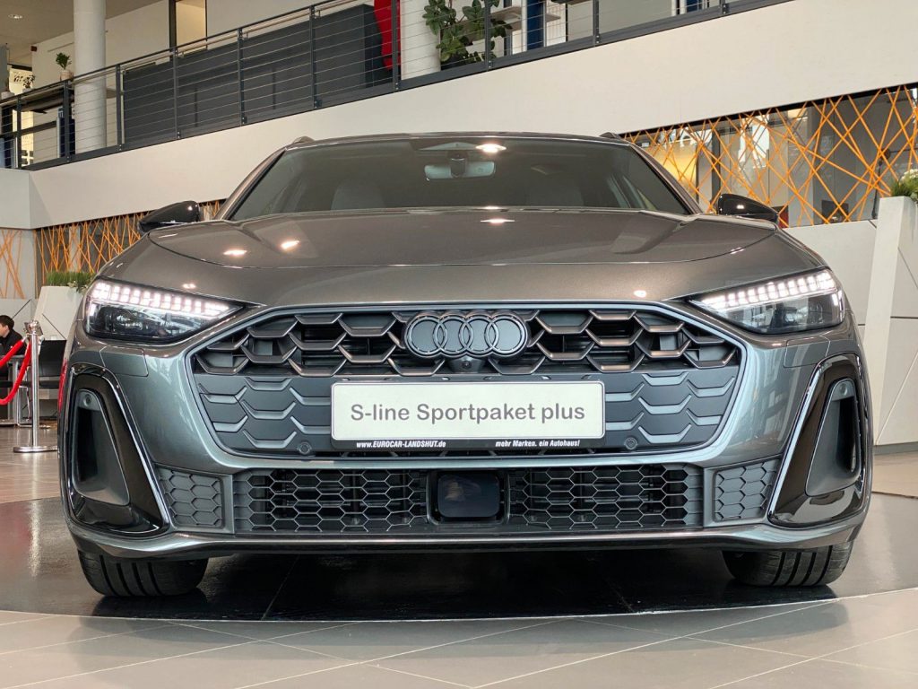 Audi A5 TFSI Avant S-line+ TechPlus-Paket Matrix ACC