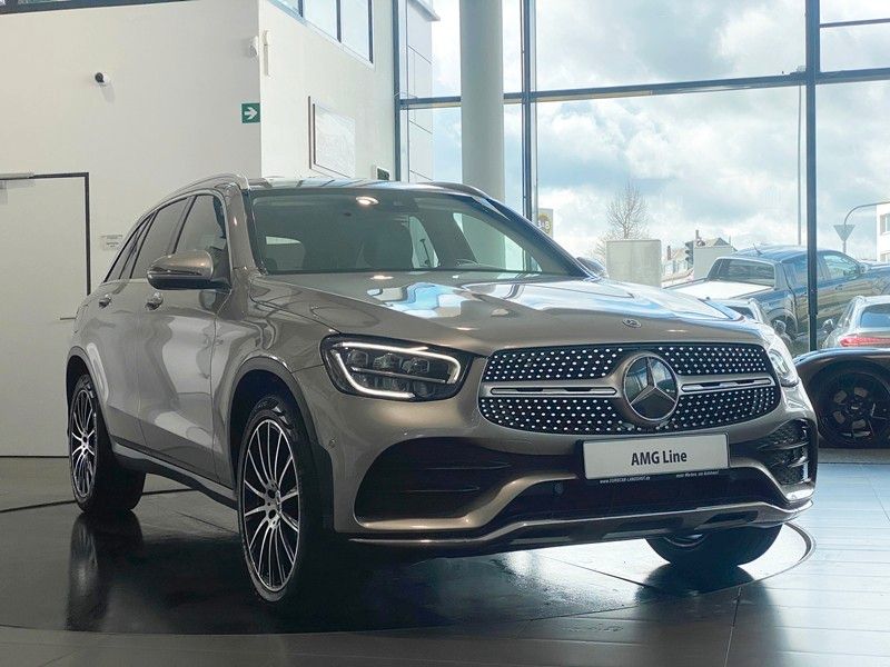 Mercedes-Benz GLC 220d AMG-Line MBUX WideS Memory LED AHK 20"