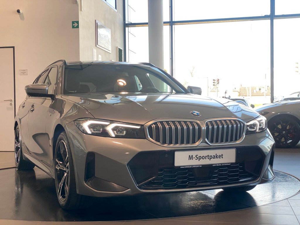 BMW 330i Touring xDrive M-Sport Curved Kam. HiFi ACC