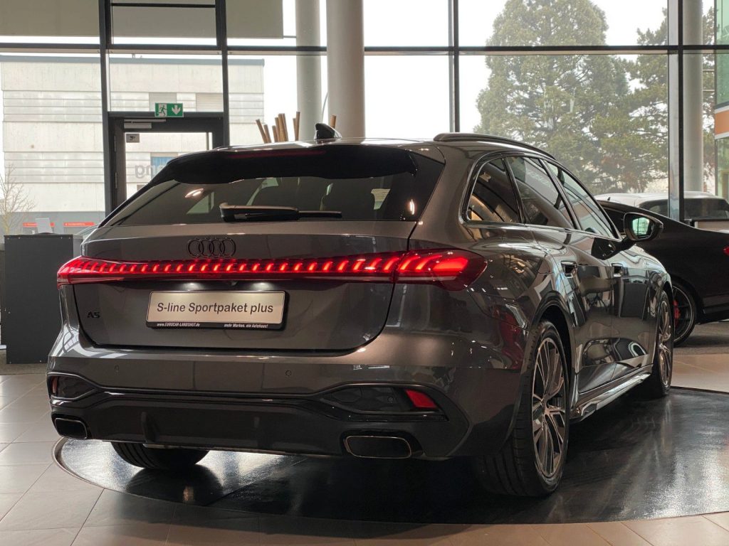 Audi A5 TFSI Avant S-line+ TechPlus-Paket Matrix ACC