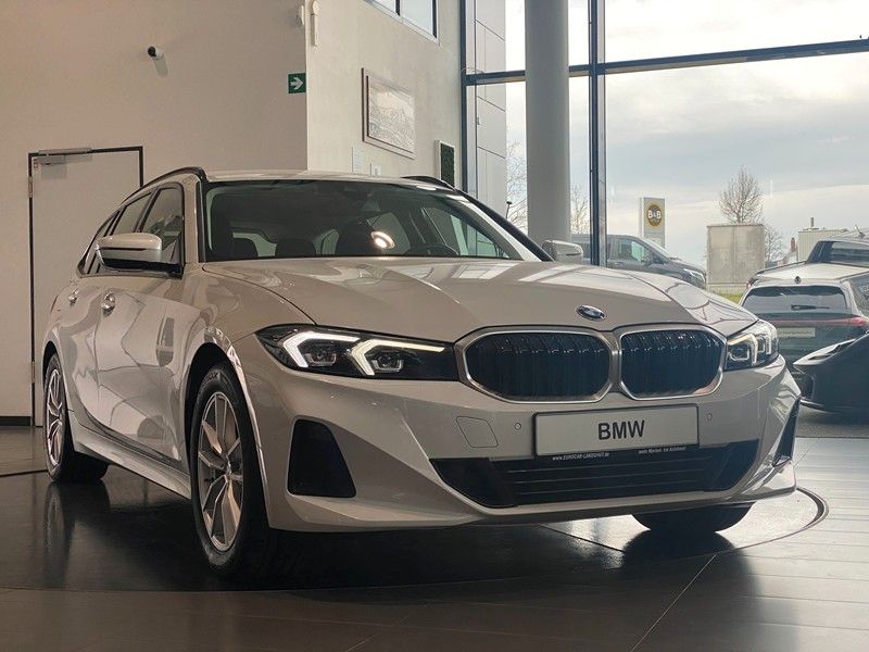 BMW 318d Touring Curved DrivingAssistant Shzg LED