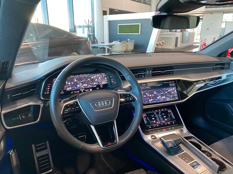 Audi A7 quattro S-line+ ViCo Laser Pano HUD AHK ACC