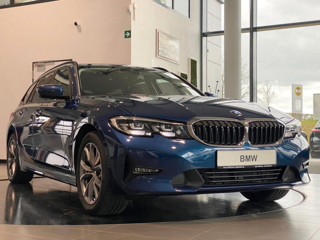 BMW 320d xDrive Advantage CockpitProf DrivingA. Shzg