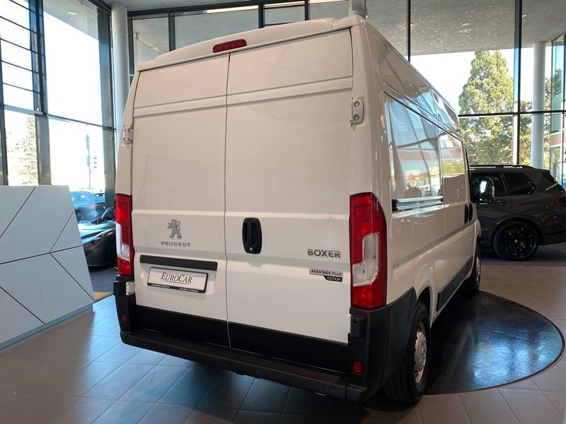Peugeot Boxer Kasten 2.2 BlueHDi L2H2 Navi Sitzhzg PDC
