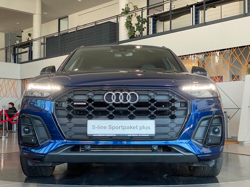 Audi Q5 45TFSI quatt S-line+ Matrix Luft Pano HUD AHK