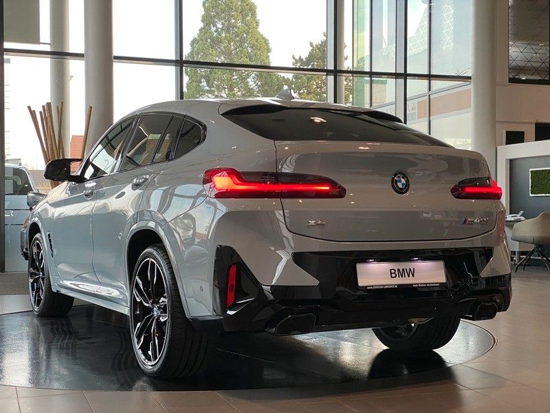 BMW X4 M40i Laser SurrView Memory H&K HUD AHK ACC