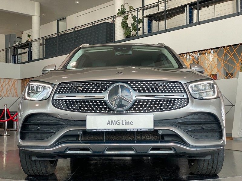 Mercedes-Benz GLC 220d AMG-Line MBUX WideS Memory LED AHK 20"