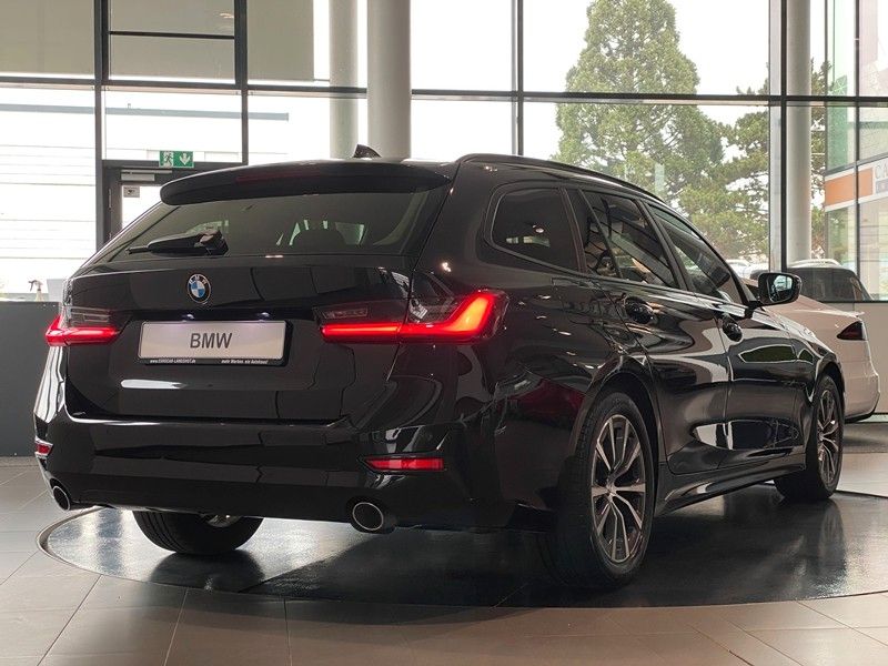 BMW 318d Touring Live Cockpit Tempomat Shzg DAB LED