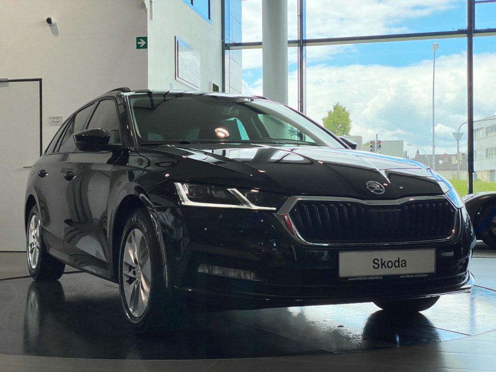 Skoda Octavia 2.0 TDI Ambition ViCo Matrix 4xShzg ACC