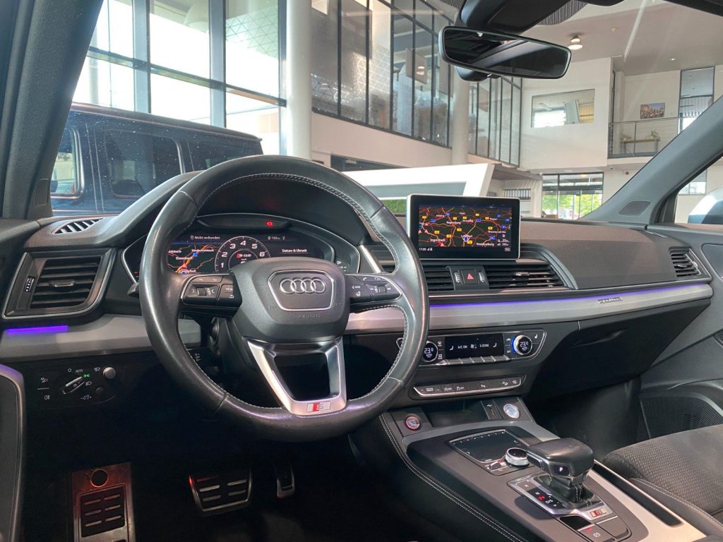 Audi SQ5 3.0 TFSI quatt ViCo Pano MRide HUD LED B&O