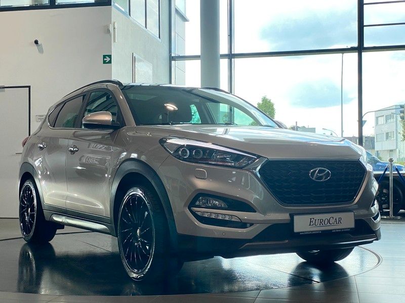 Hyundai Tucson 1.6 T-GDI 4WD Premium Navi LED Pano AHK