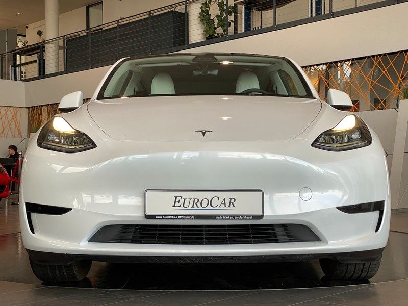 Tesla Model Y RWD Panorama 20"-Induction LED