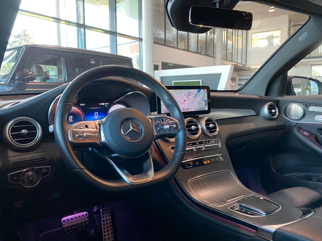 Mercedes-Benz GLC 300de Coupé AMG Airm. Burm. Sbel HUD DTR AHK
