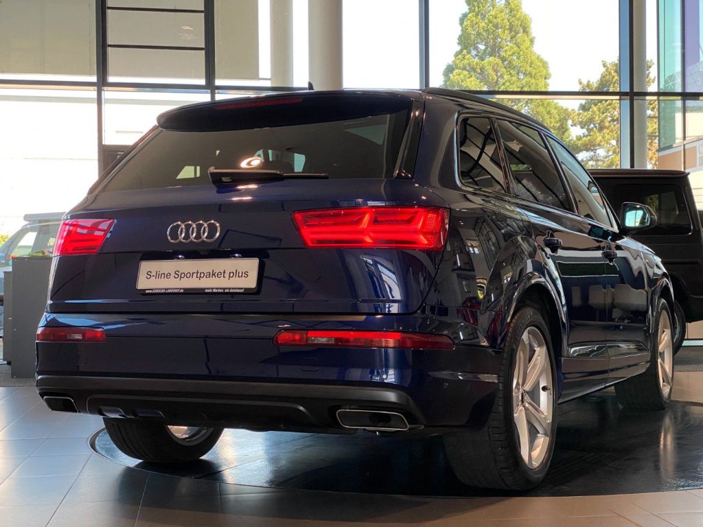 Audi Q7 50TDI S-line+ Matrix Luft Sthz HUD AHK ACC 7S