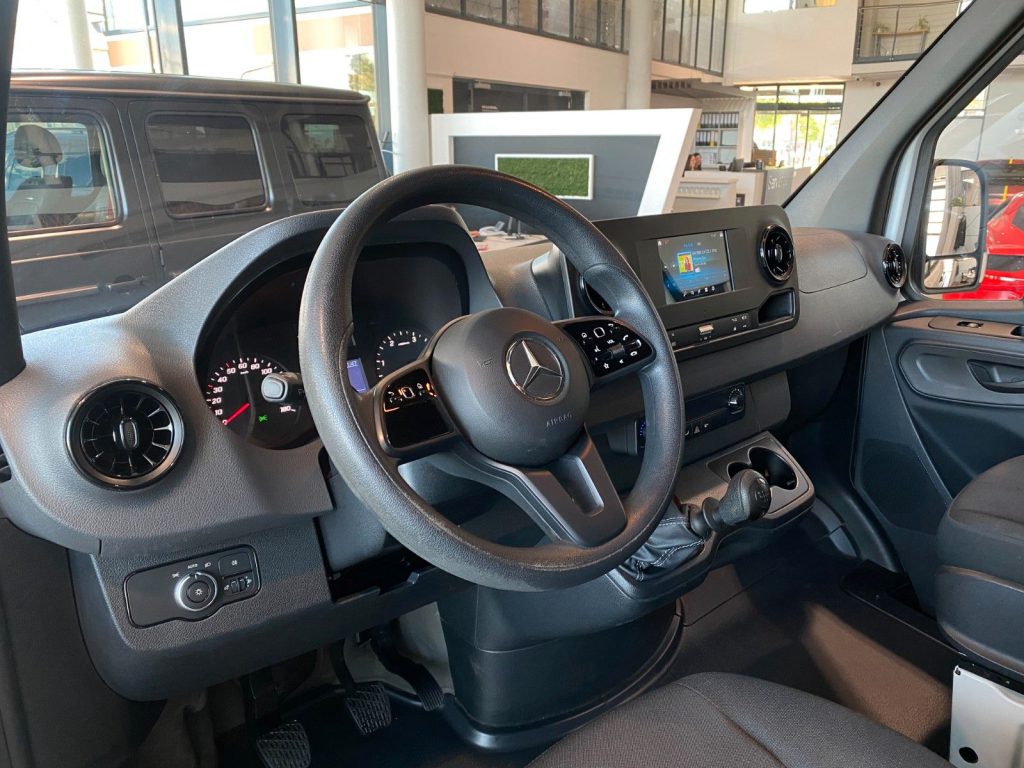 Mercedes-Benz Sprinter Kasten 311 CDI MBUX DAB Kamera